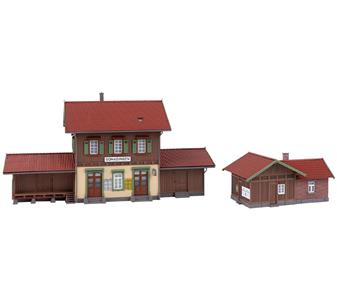 250147 Faller Bahnhof Gomandingen 110146.jpg